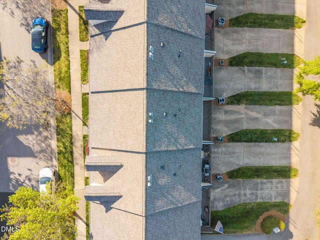 183 Lumina Place, Holly Springs, NC 27540