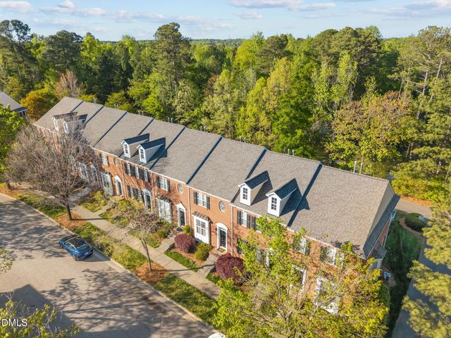 183 Lumina Place, Holly Springs, NC 27540