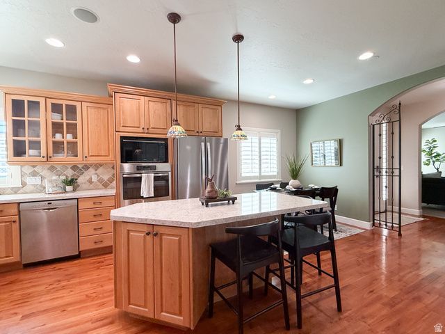 101 HILLSBOROUGH DR, Pleasant View, UT 84414