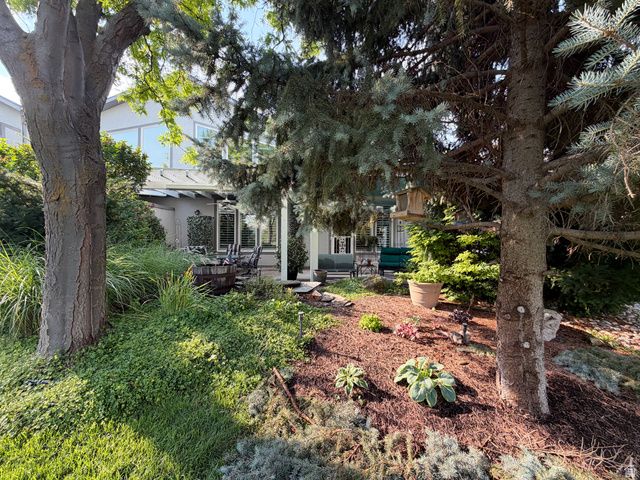 101 HILLSBOROUGH DR, Pleasant View, UT 84414