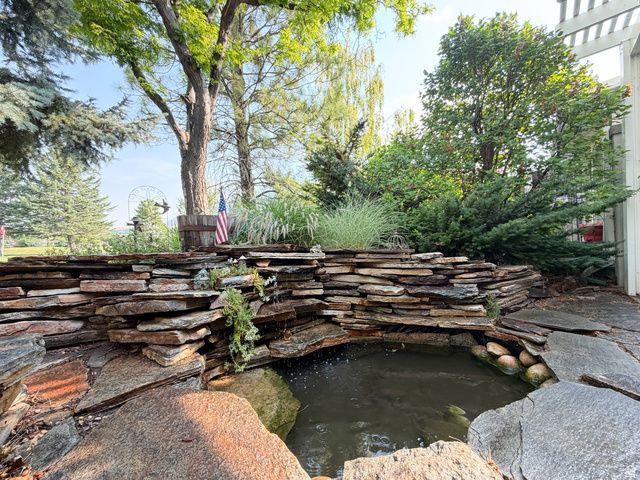 101 HILLSBOROUGH DR, Pleasant View, UT 84414