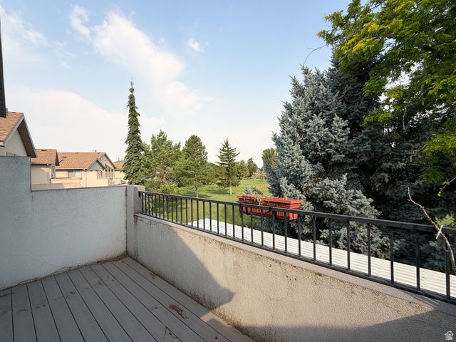 101 HILLSBOROUGH DR, Pleasant View, UT 84414