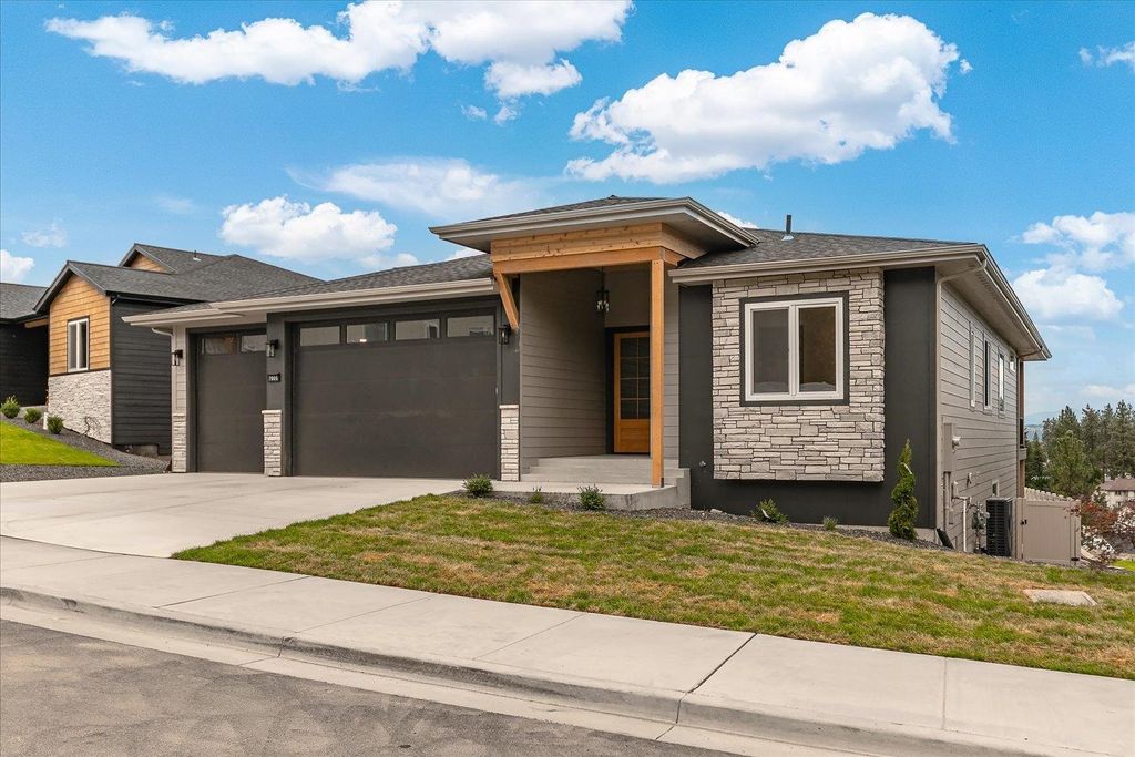 7005 E Beverly Ave, Spokane Valley, WA 99212 photo 4