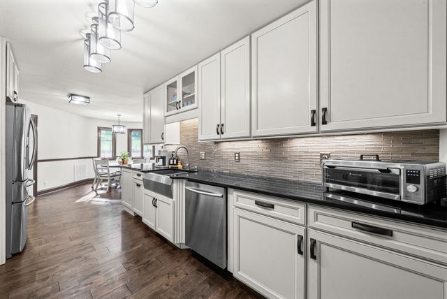 455 Stonemeadow Rd, Clarksville, TN 37043
