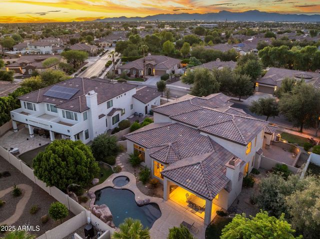 795 W VERBENA Lane, Litchfield Park, AZ 85340