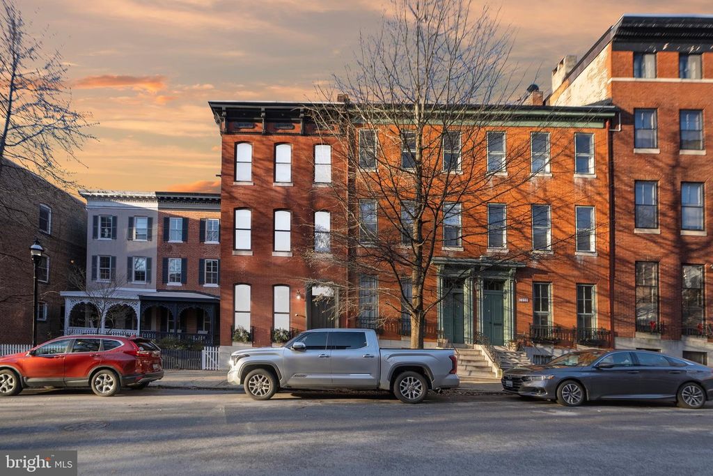 1208 BOLTON ST, Baltimore, MD 21217