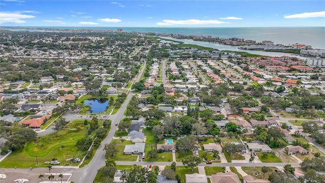 14626 WILDWOOD DRIVE, Largo, FL 33774