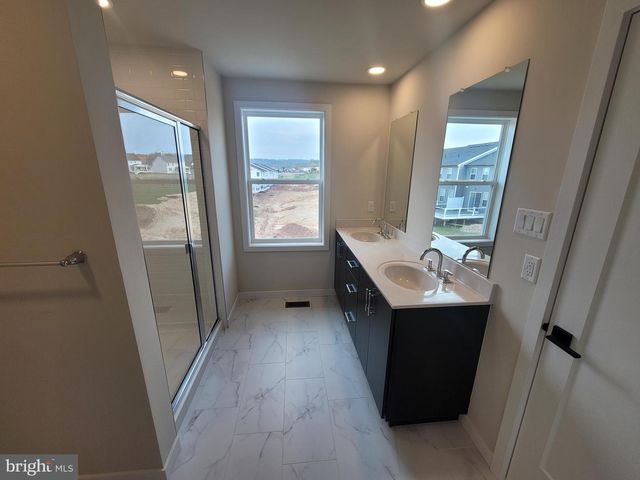 357 ASPEN WAY, King Of Prussia, PA 19406