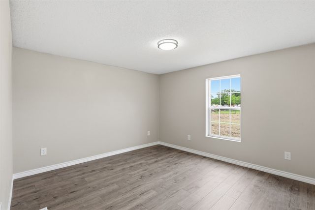 8621 Meadow Way Lane, Alvarado, TX 76009