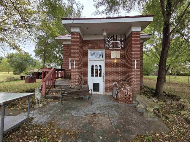 7610 N Prairie Road, Muscoda, WI 53573