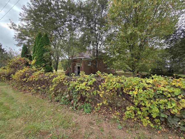 7610 N Prairie Road, Muscoda, WI 53573