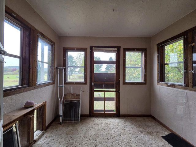 7610 N Prairie Road, Muscoda, WI 53573