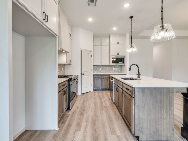 3015 E 147th Street S, Bixby, OK 74008