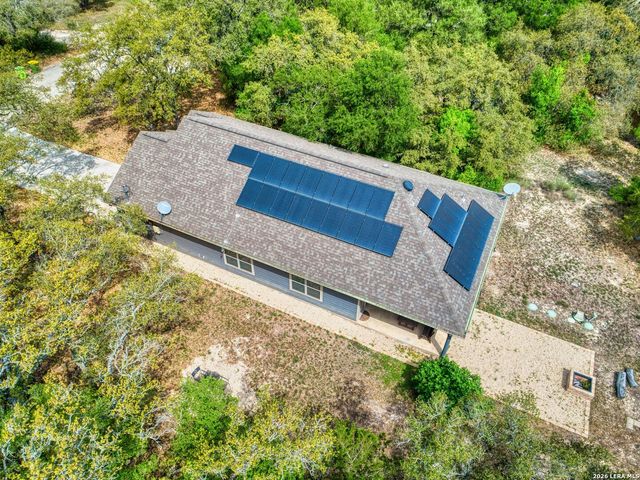 215 County Road 3829, San Antonio, TX 78253