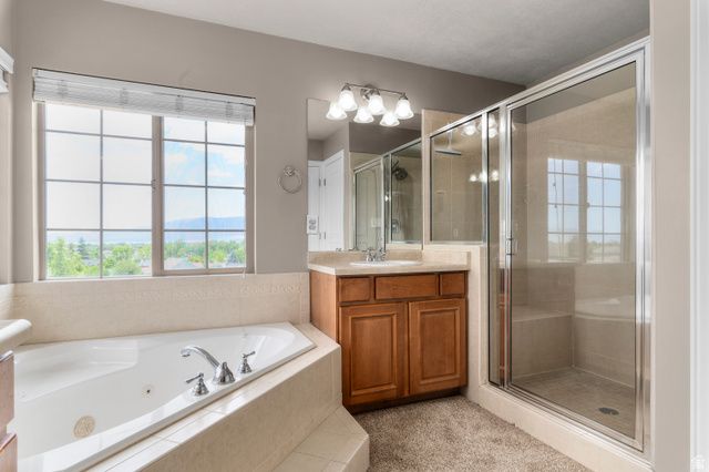 760 E HIDDEN MANOR CIR, Lehi, UT 84043