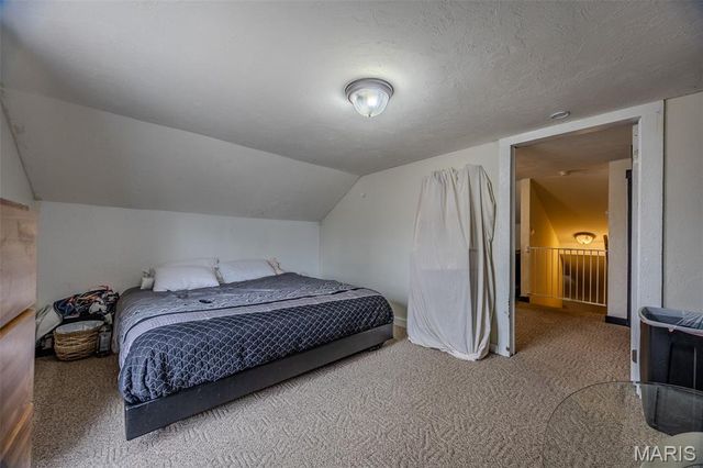 588 Locust Street, Lebanon, MO 65536