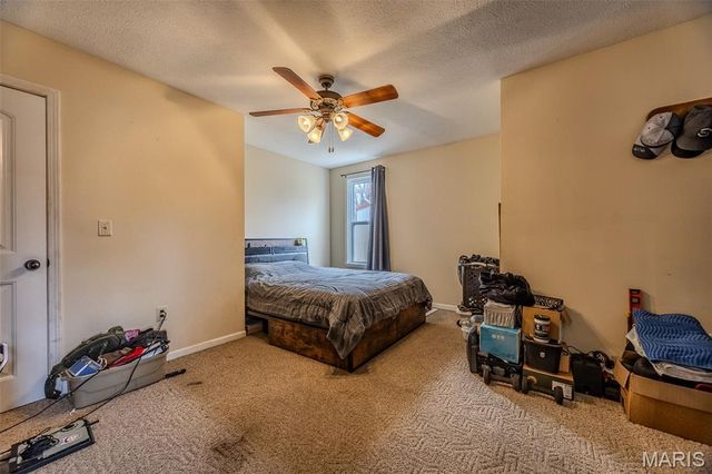 588 Locust Street, Lebanon, MO 65536