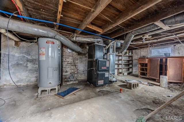 588 Locust Street, Lebanon, MO 65536