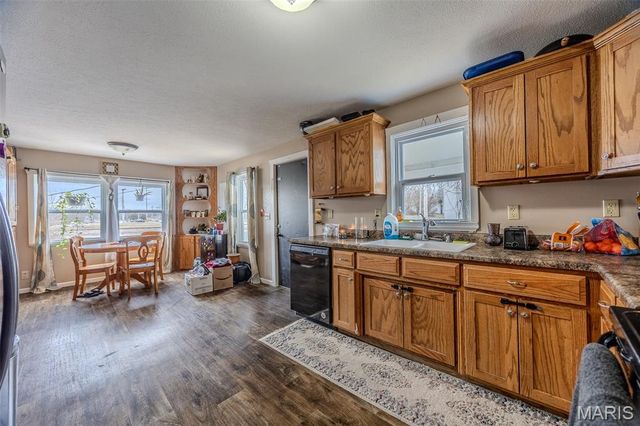 588 Locust Street, Lebanon, MO 65536