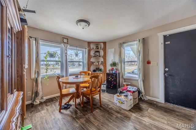 588 Locust Street, Lebanon, MO 65536