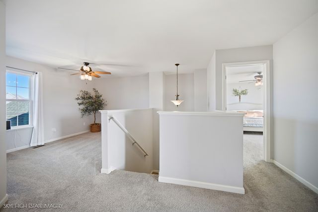 1816 Wellington Drive, Joliet, IL 60431