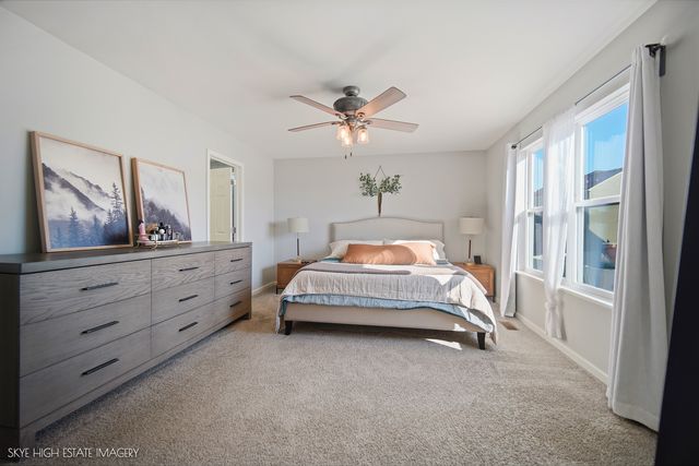 1816 Wellington Drive, Joliet, IL 60431