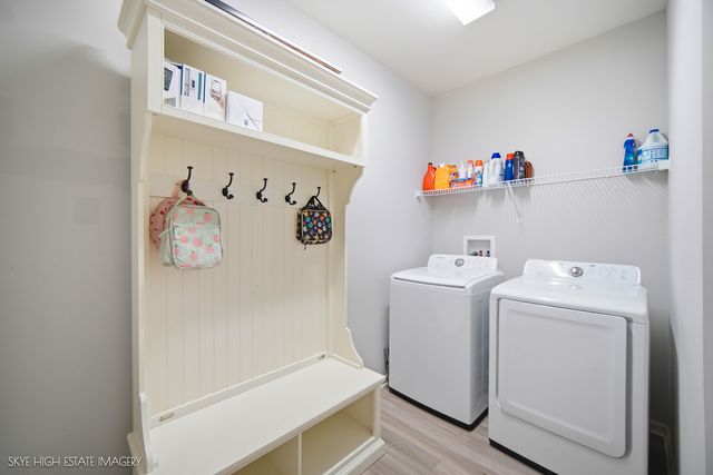 1816 Wellington Drive, Joliet, IL 60431