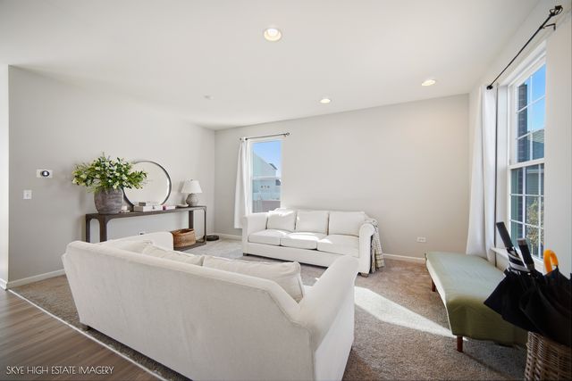 1816 Wellington Drive, Joliet, IL 60431