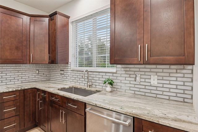 11006 RUNNING PINE DRIVE, Riverview, FL 33569