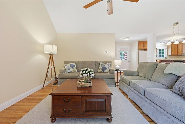 8 Maple Street, Southborough, MA 01745
