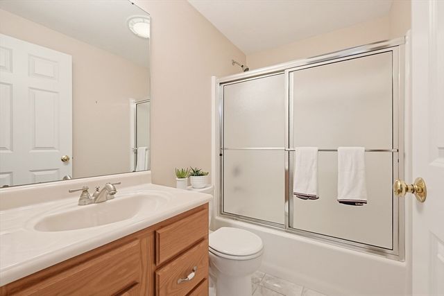 8 Maple Street, Southborough, MA 01745