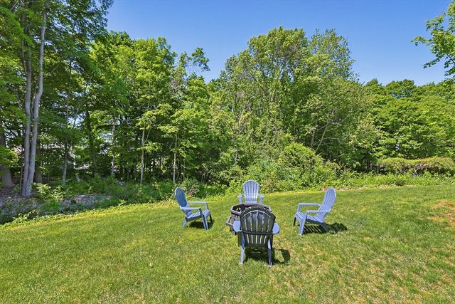 8 Maple Street, Southborough, MA 01745
