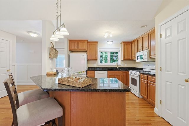 8 Maple Street, Southborough, MA 01745