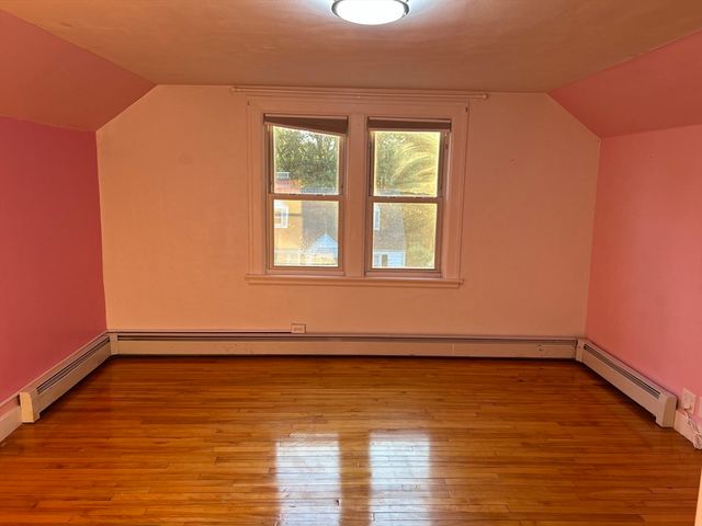 42 Ernest Ave, Worcester, MA 01604