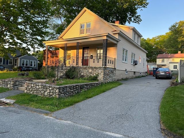 42 Ernest Ave, Worcester, MA 01604
