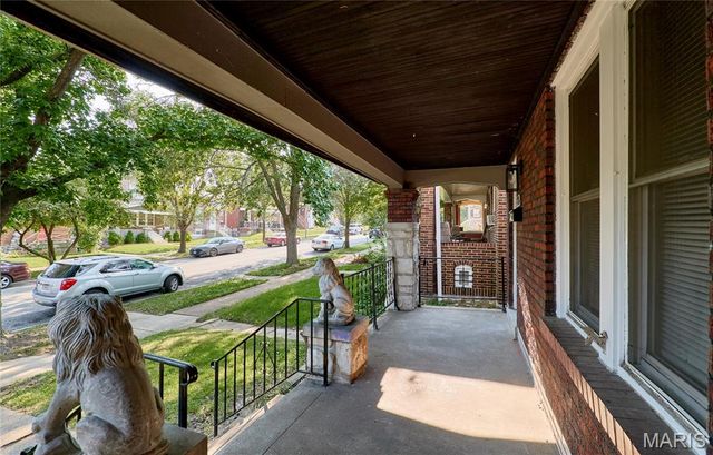 3678 Liermann Avenue, St Louis, MO 63116