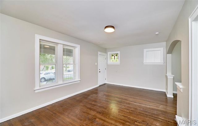 3678 Liermann Avenue, St Louis, MO 63116