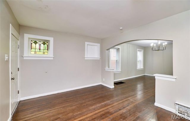 3678 Liermann Avenue, St Louis, MO 63116