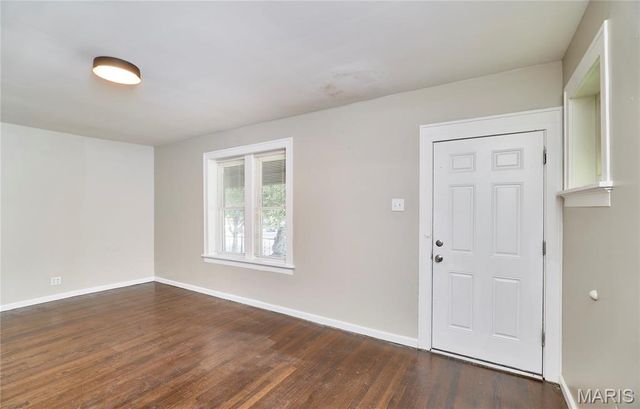 3678 Liermann Avenue, St Louis, MO 63116