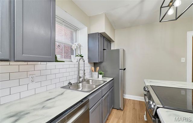 3678 Liermann Avenue, St Louis, MO 63116
