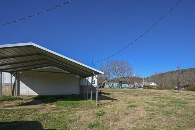 201 Church Ave, Mena, AR 71953