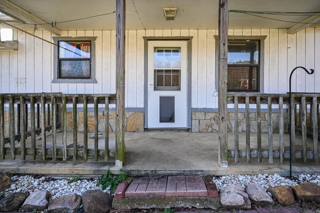 201 Church Ave, Mena, AR 71953