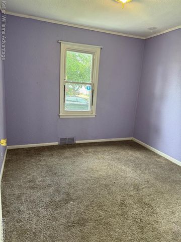 25858 Leach Street, Roseville, MI 48066