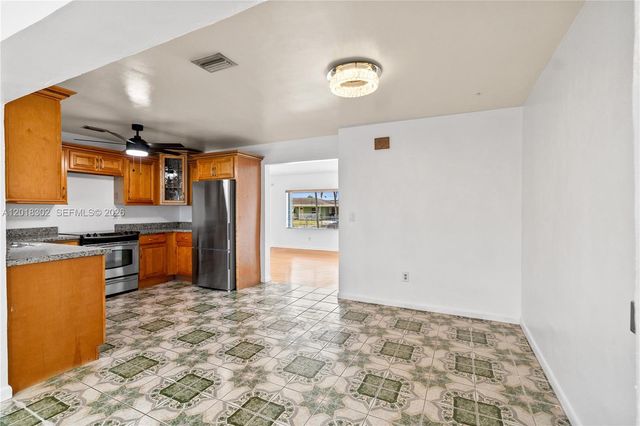 3155 NW 81st Ter, Miami, FL 33147
