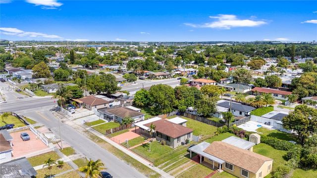 3155 NW 81st Ter, Miami, FL 33147