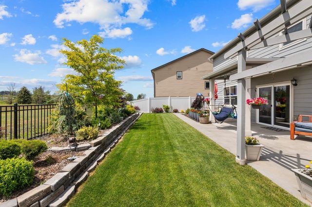 10019 W White Ln, Cheney, WA 99004