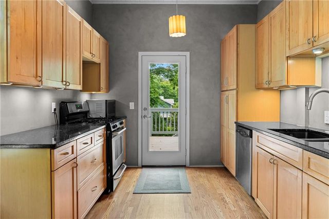 823 Essie Avenue SE, Atlanta, GA 30316