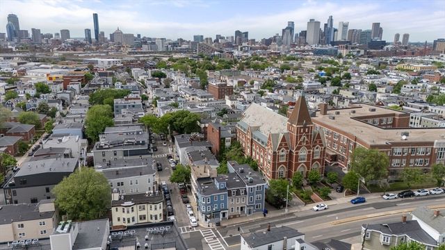 239 Dorchester St 3, Boston, MA 02127