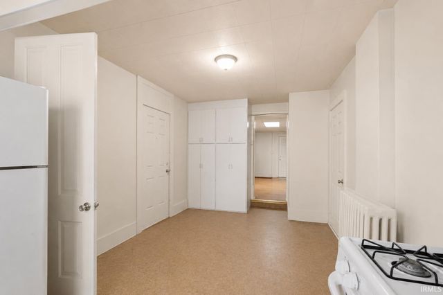 122 Crescent Street, Goshen, IN 46528