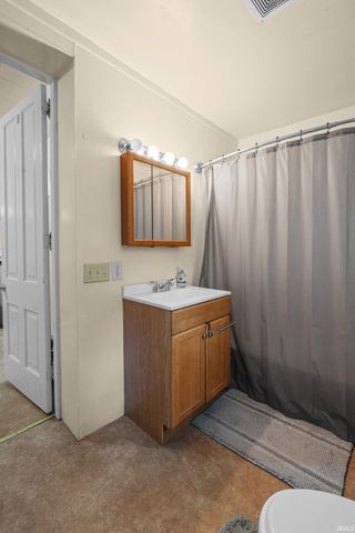 122 Crescent Street, Goshen, IN 46528